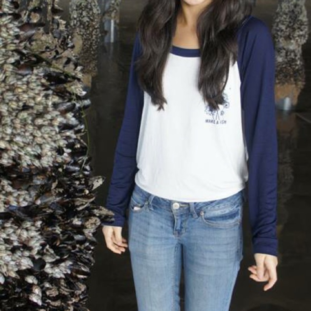 Pacsun baseball tee
